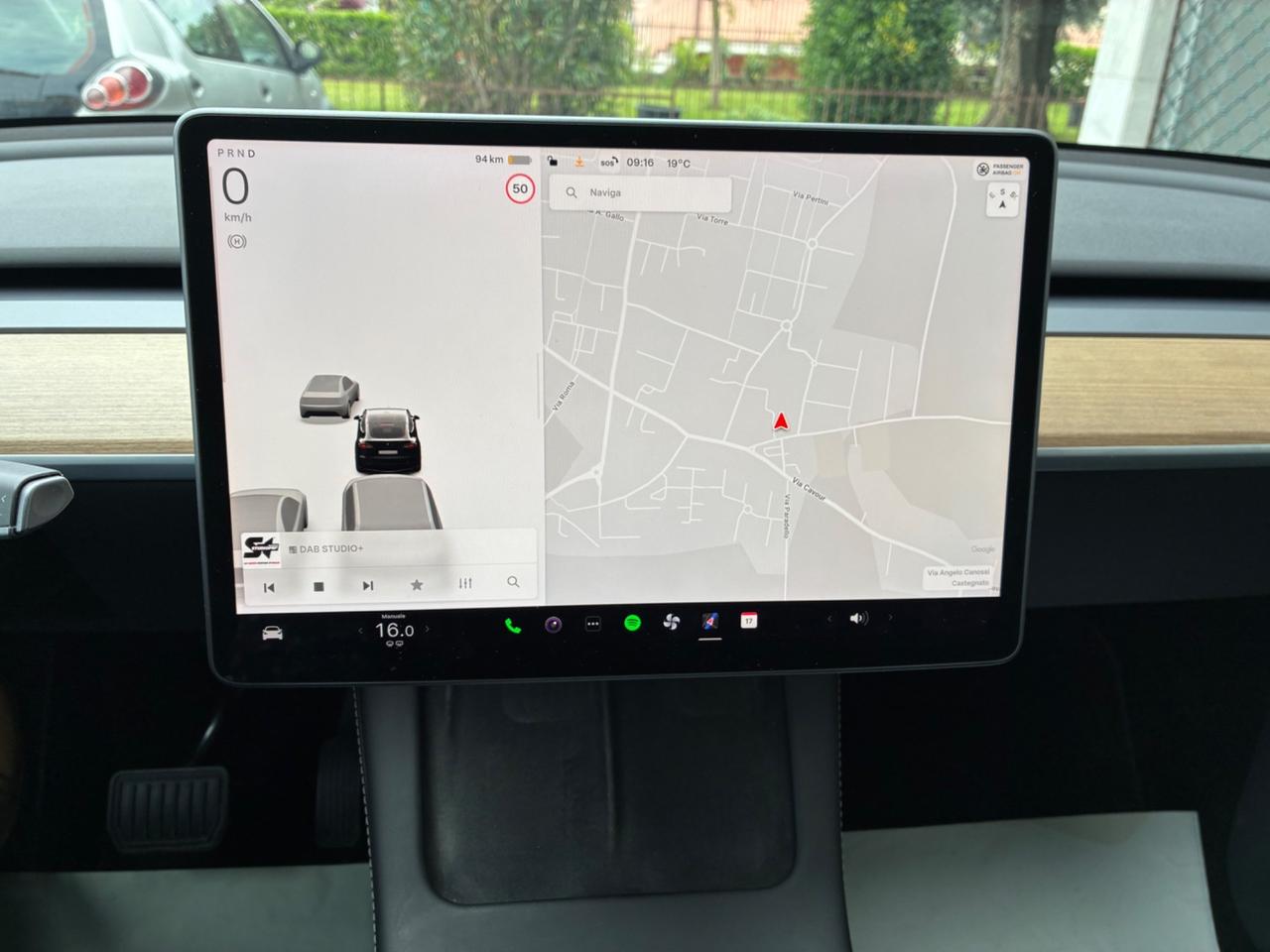 Tesla Model Y Long Range Dual Motor 4WD