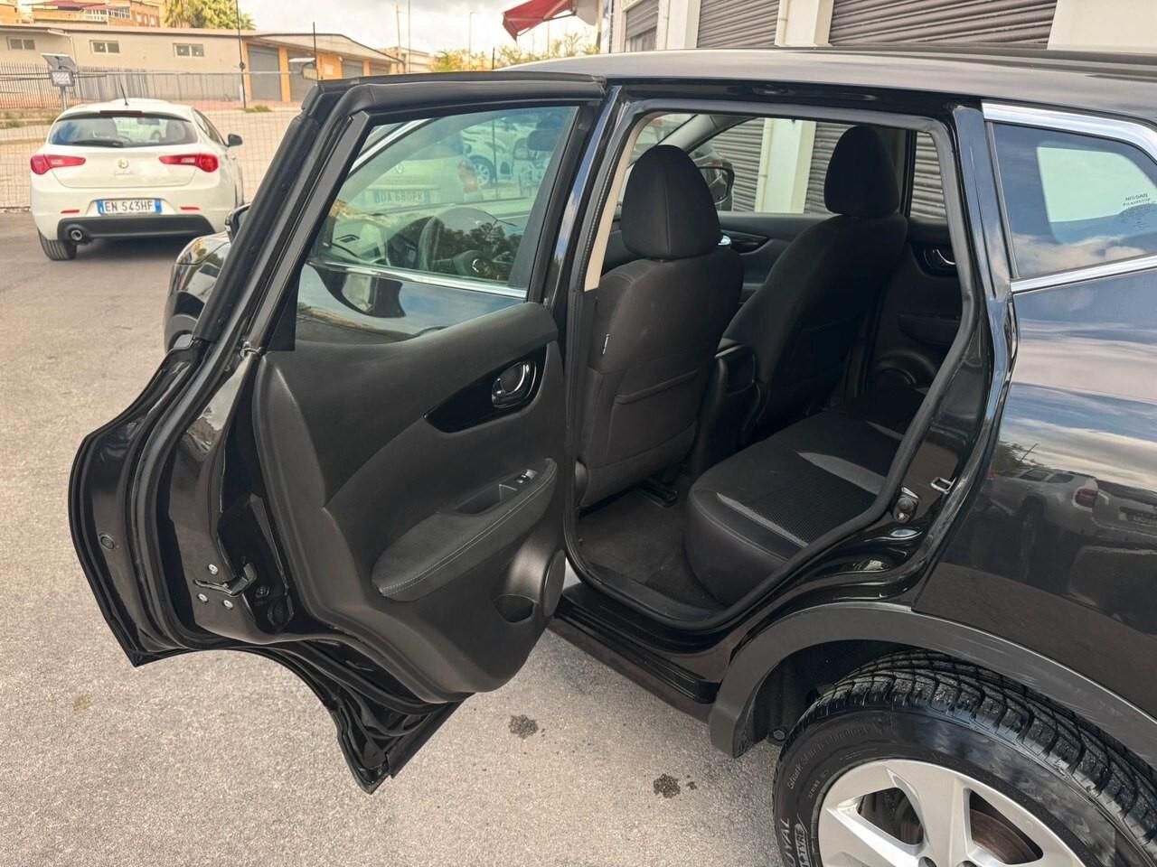 Nissan Qashqai 1.5 dCi 115 CV Business