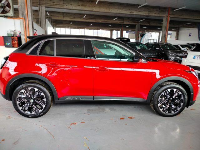 FIAT 600 Hybrid 110 CV DCT MHEV La Prima km0