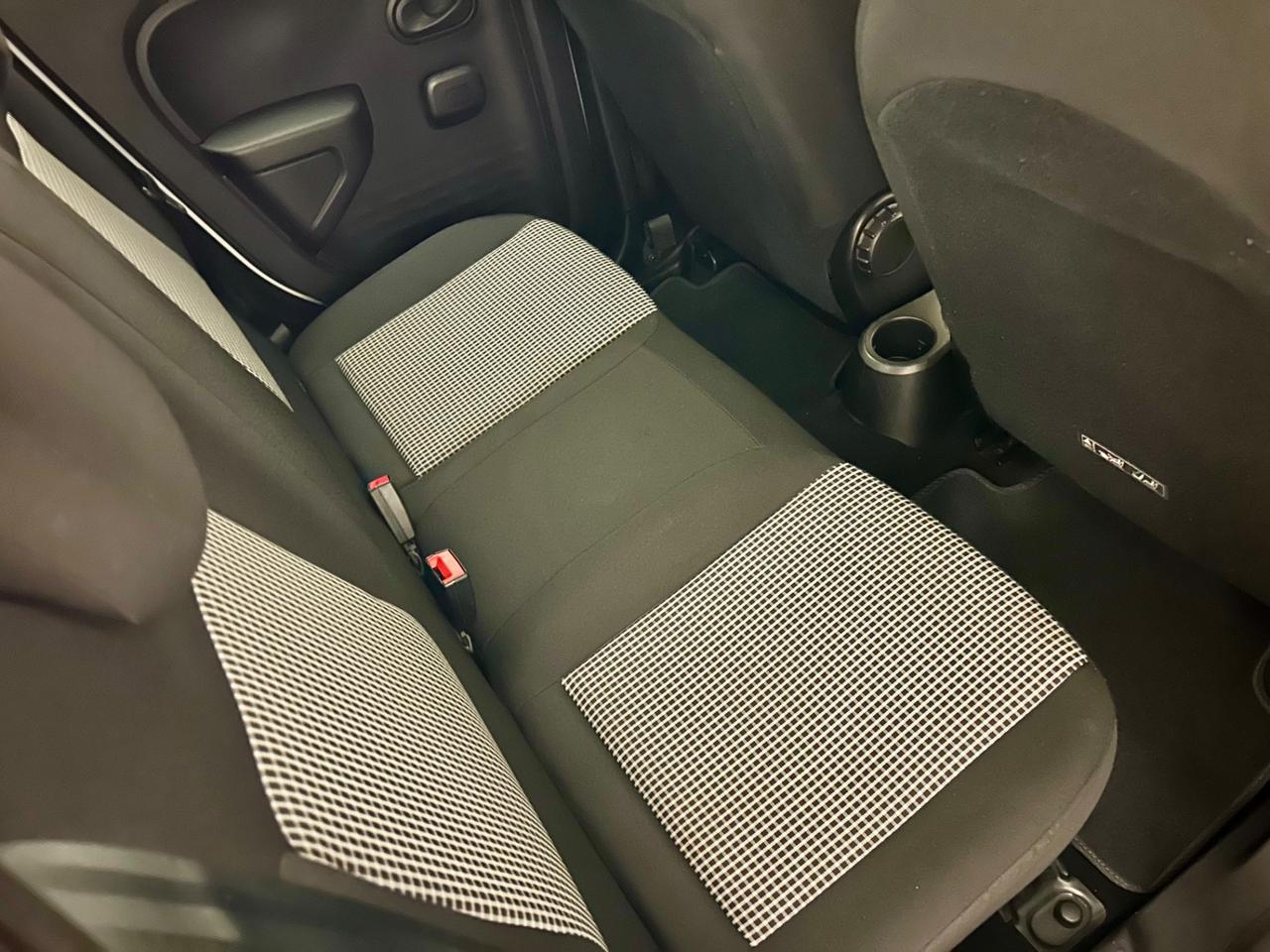 Renault Twingo SCe Lovely
