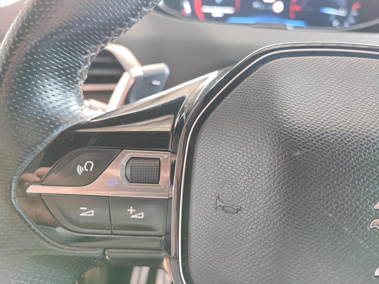 Peugeot 3008 BlueHDi 120 S&S EAT6 GT LINE