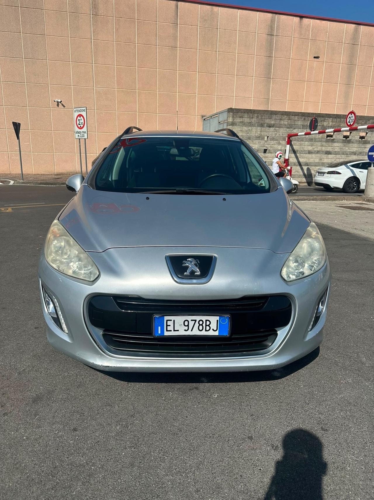 Peugeot 308 1.6 8V e-HDi 112CV Stop&Start 5p. Sport