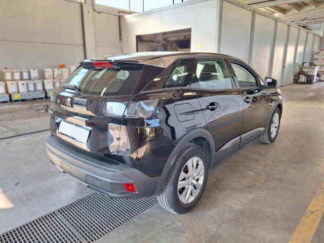 PEUGEOT 3008 BlueHDi 130 S&S EAT8 Active