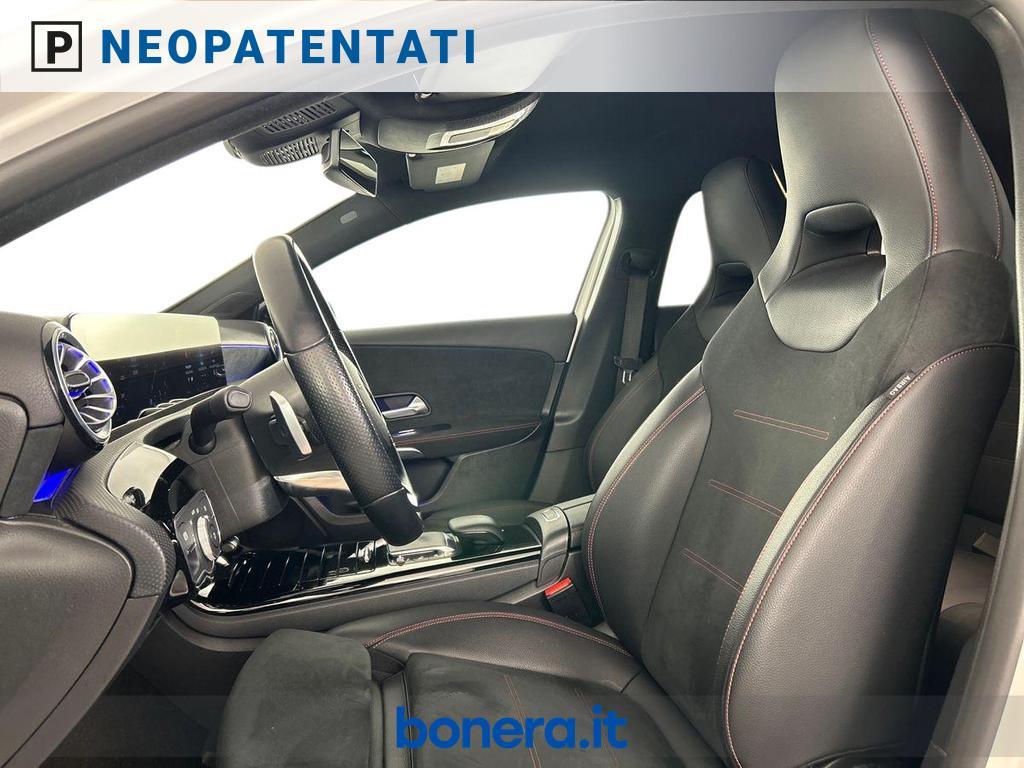 Mercedes Classe A 180 180 D Sport Night edition 8G-DCT