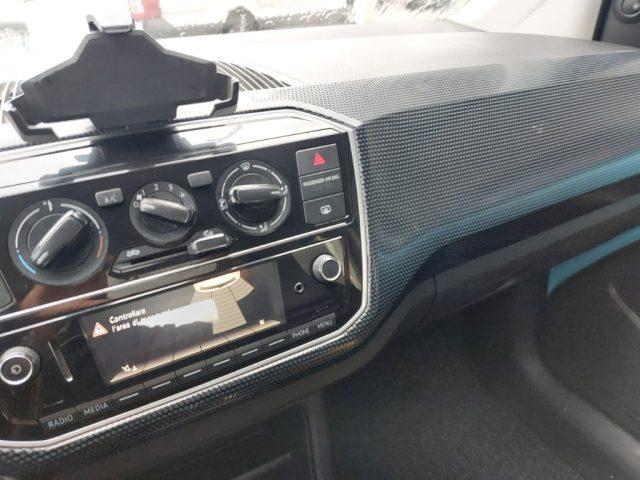 VOLKSWAGEN up! 1.0 5p. move up! B.M.T ASG Automatica km 52000