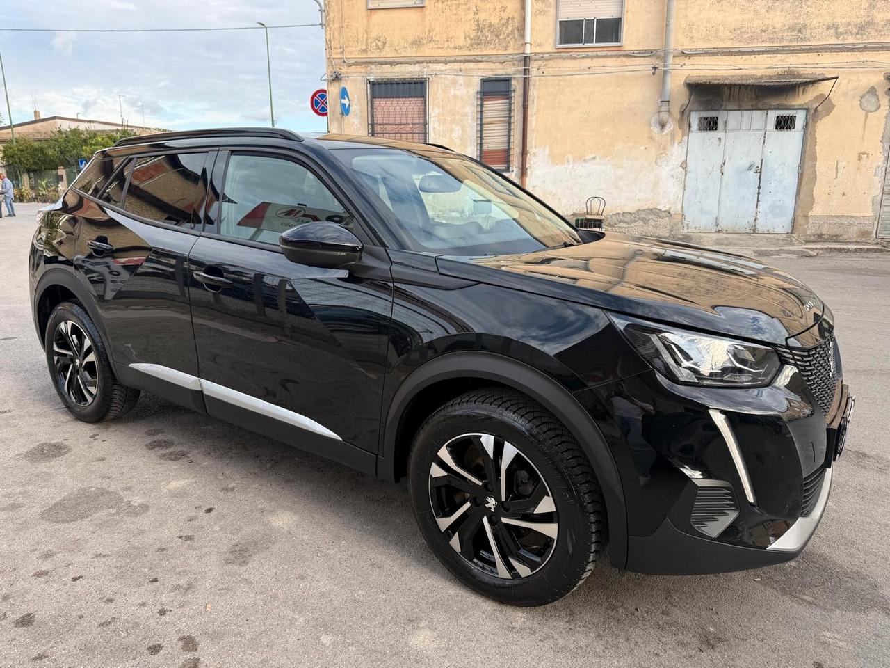 Peugeot 2008 BlueHDi 110 S&S Allure Pack