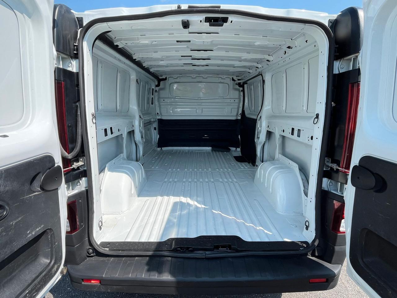 Renault Trafic L2 H1 2.0 dCi 120CV PL-TN Furgone Ice Plus