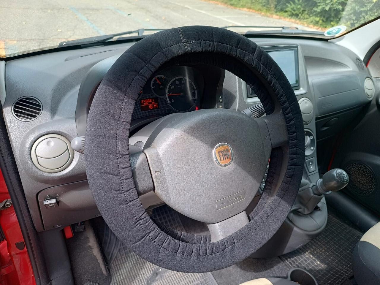 Fiat Panda 1.2 BZ/GPL 2032 Navigatore