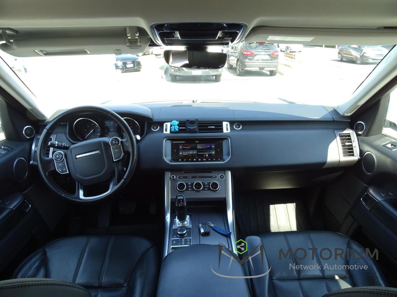 Land Rover Range Rover Sport 3.0 SDV6 HSE Dynamic