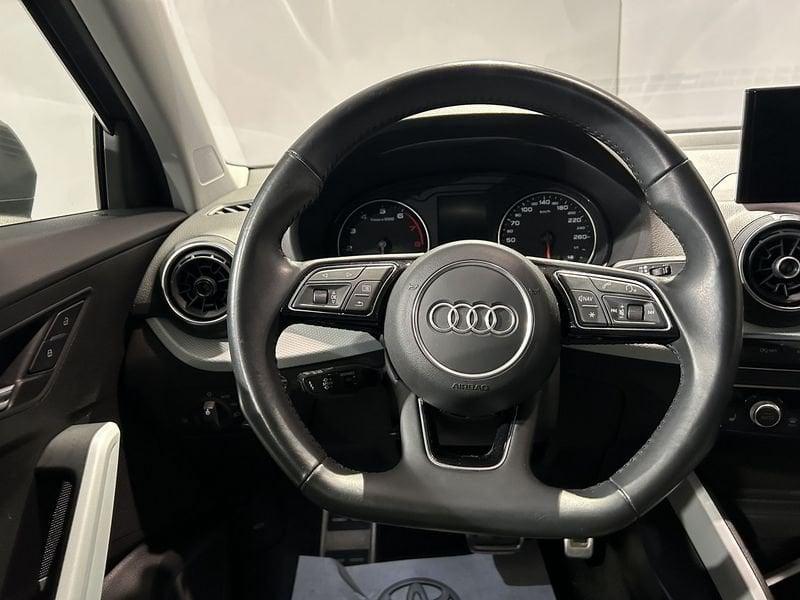 Audi Q2 35 TFSI S tronic Business EURO 6 D-TEMPP + NAVIGATORE