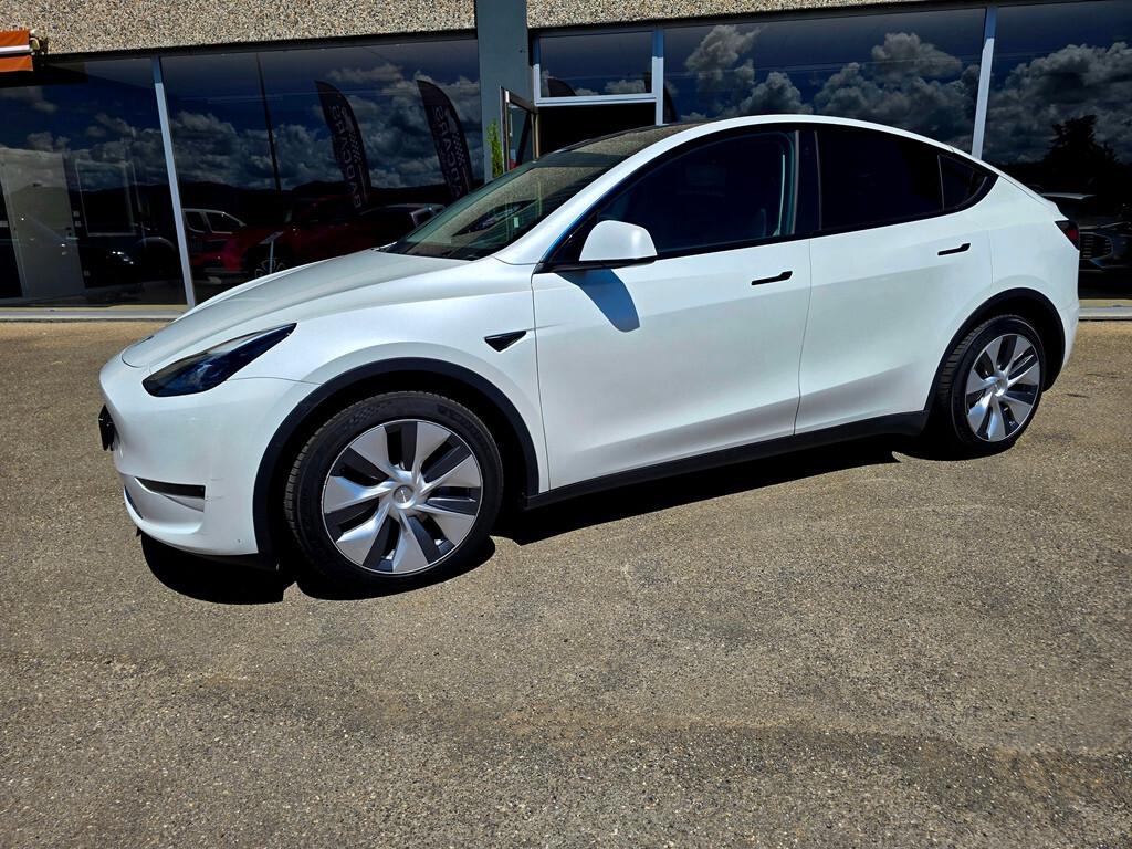 Tesla Model Y DUAL MOTOR Long Range AWD 534 CV