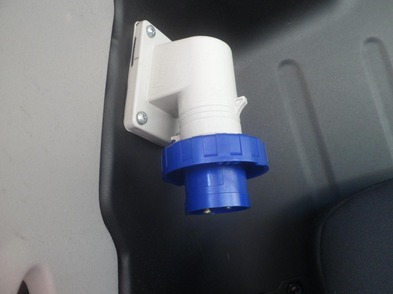 Opel combo frigo coibentato 3 posti