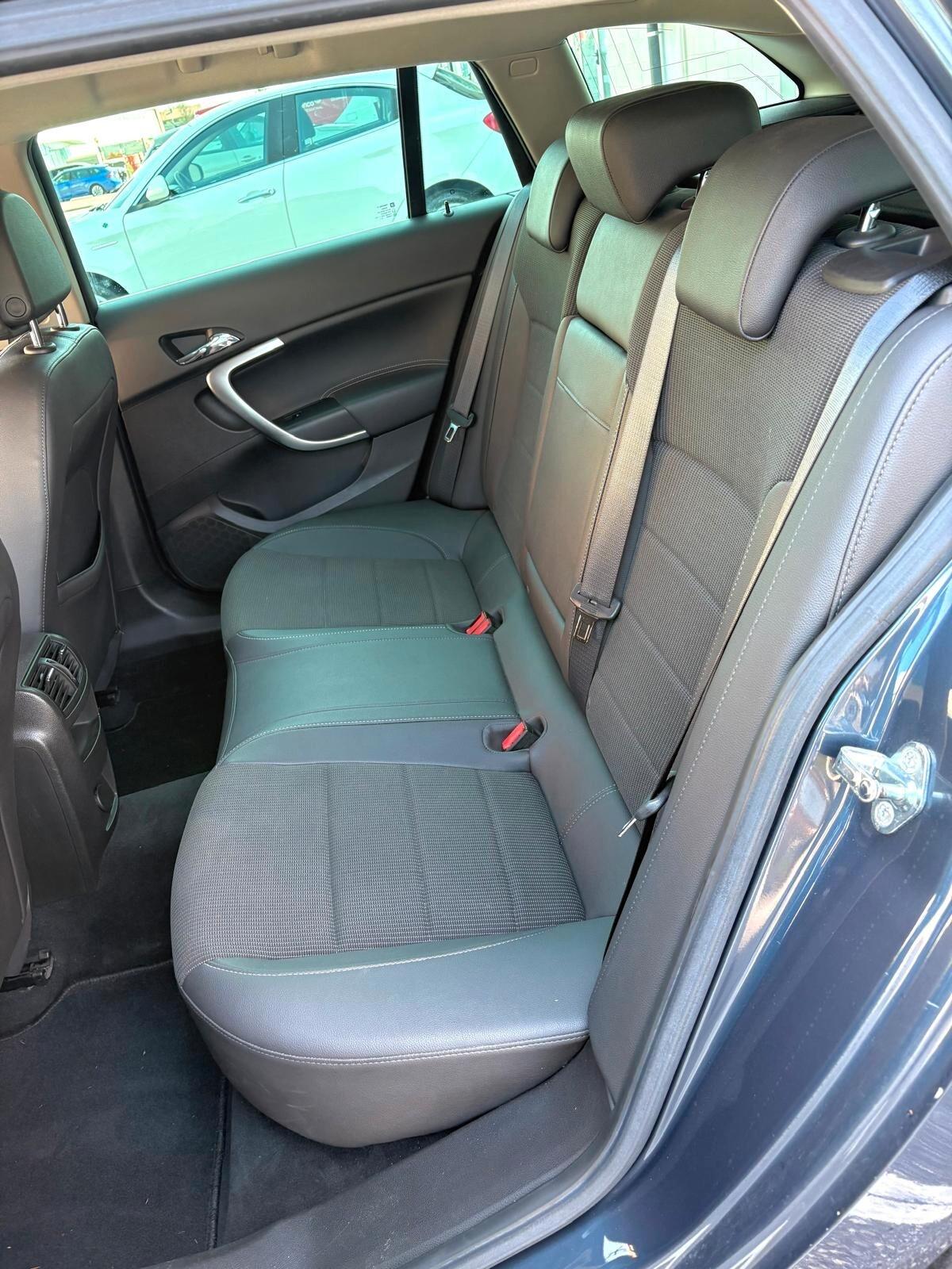 Opel Insignia 2.0 CDTI Sports Tourer Cosmo