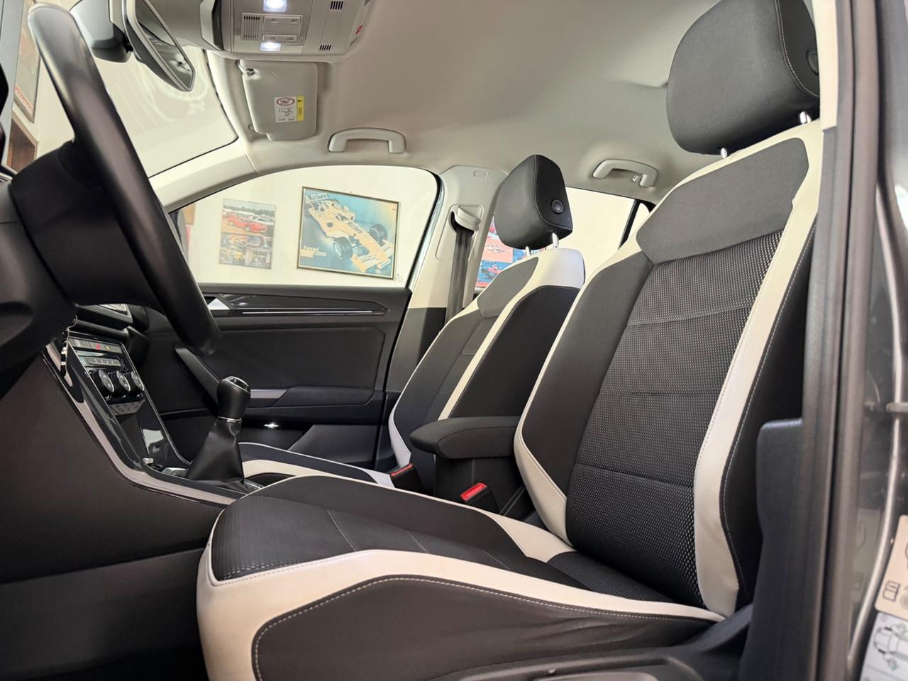 Volkswagen T-Roc 1.6 TDI 116 CV Advanced BlueMotion