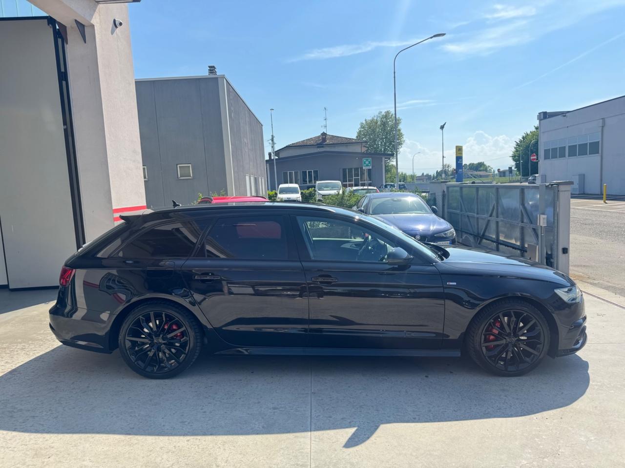 Audi A6 Avant 3.0 TDI 272 CV quattro S tronic Line Full Optional