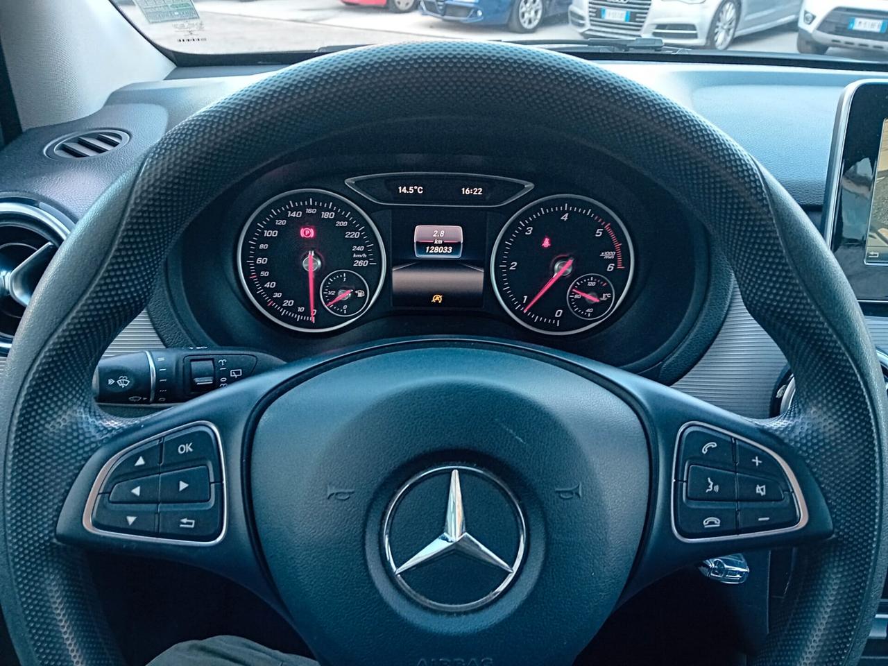 Mercedes-benz B 180 d Sport