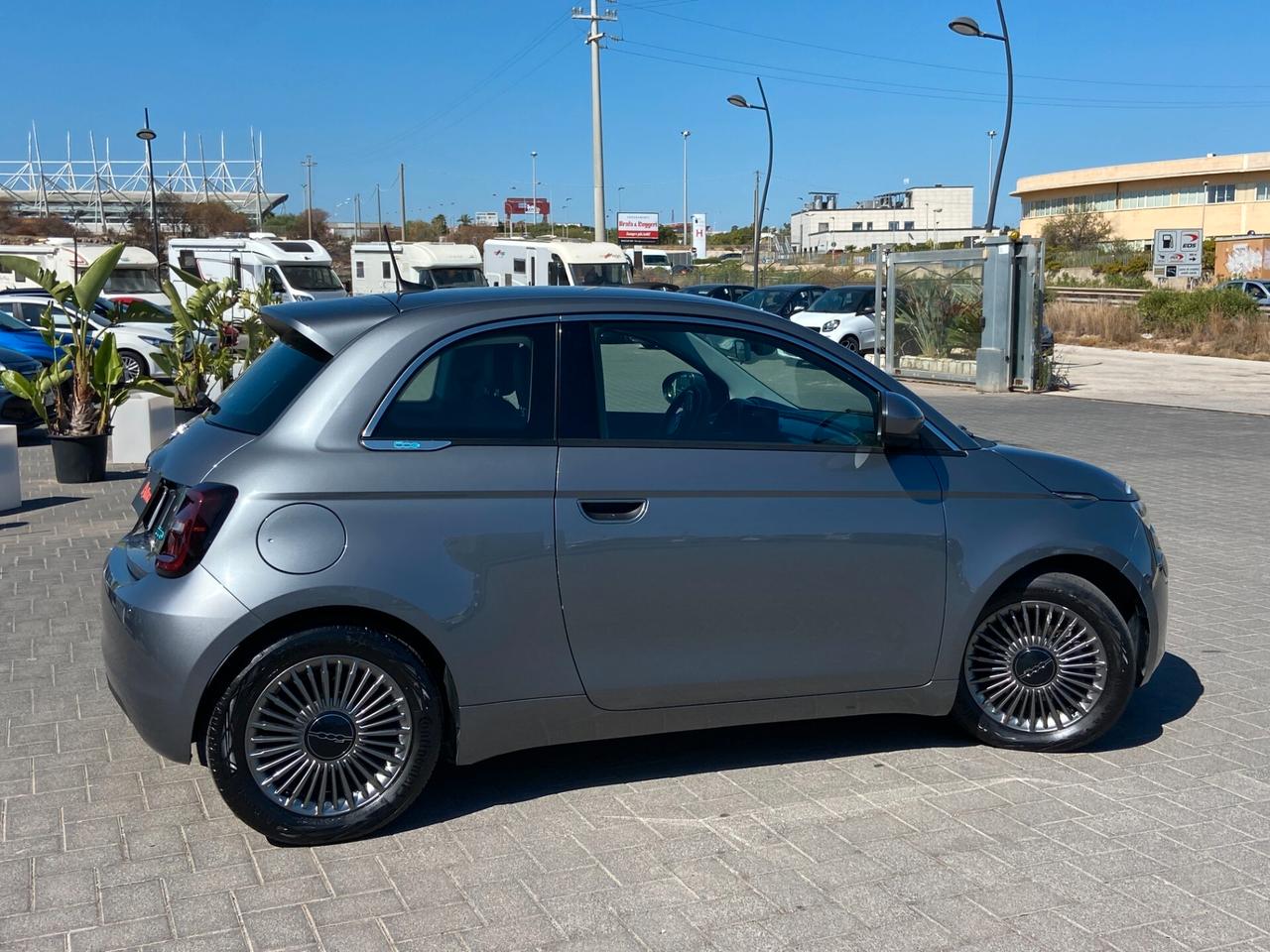 Fiat 500 Icon Berlina 42 kWh