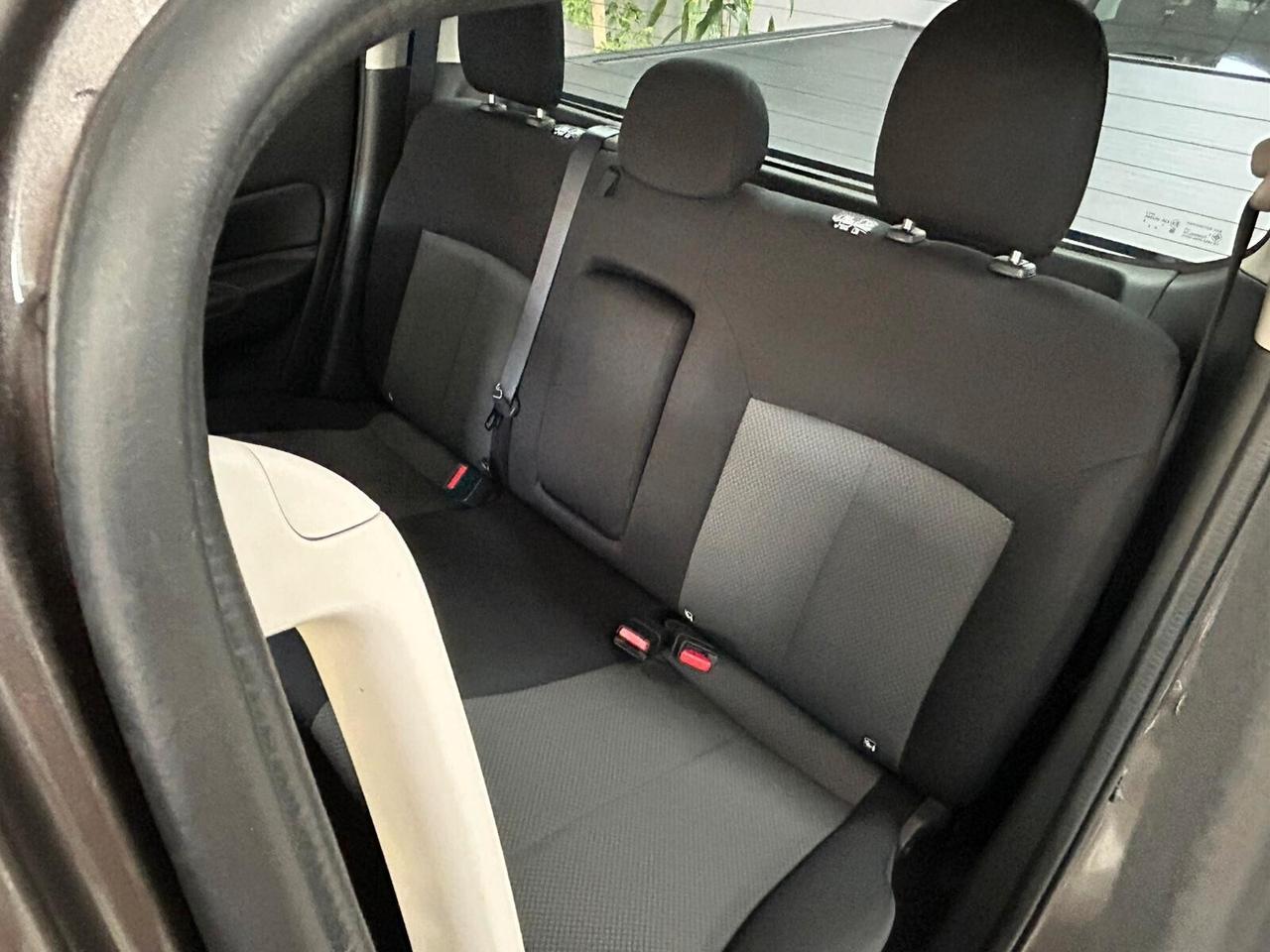 Mitsubishi L200 2.3D Doble Cab 4wd