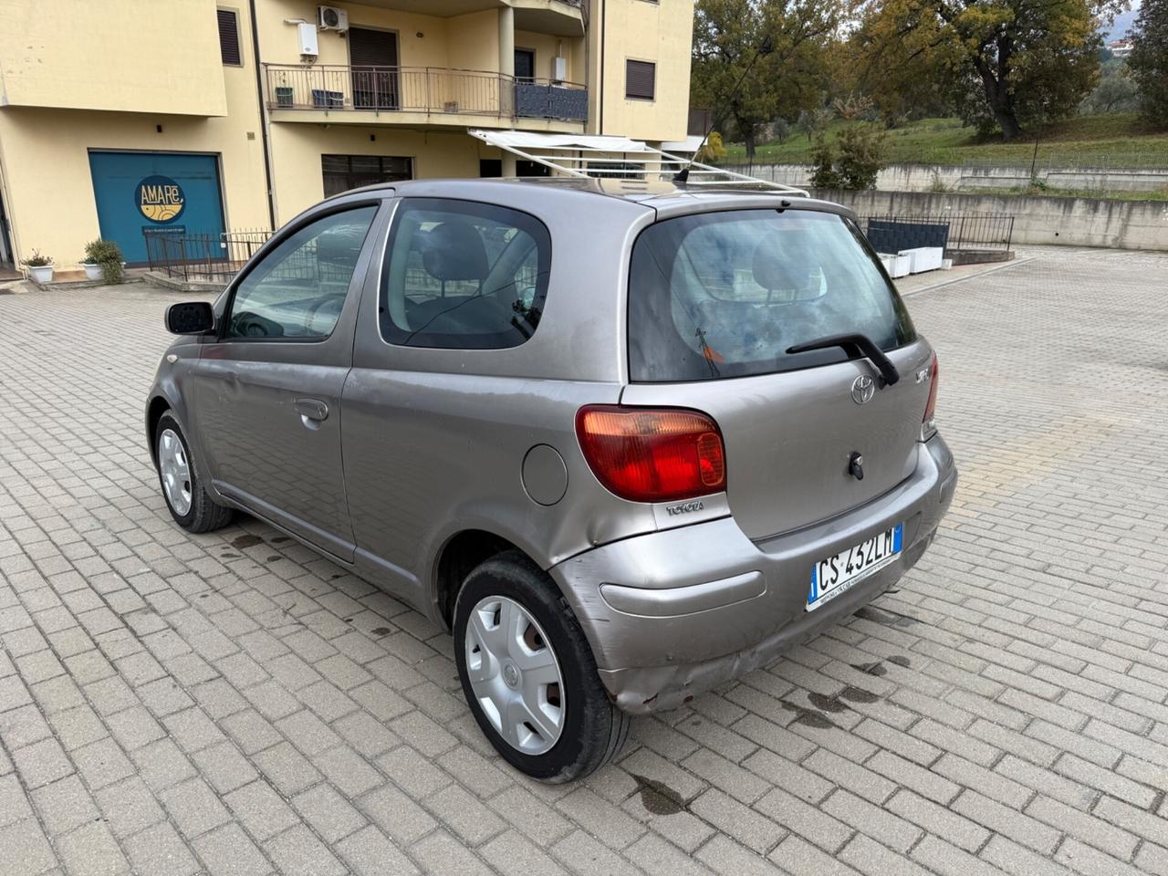 Toyota Yaris sol 1.0