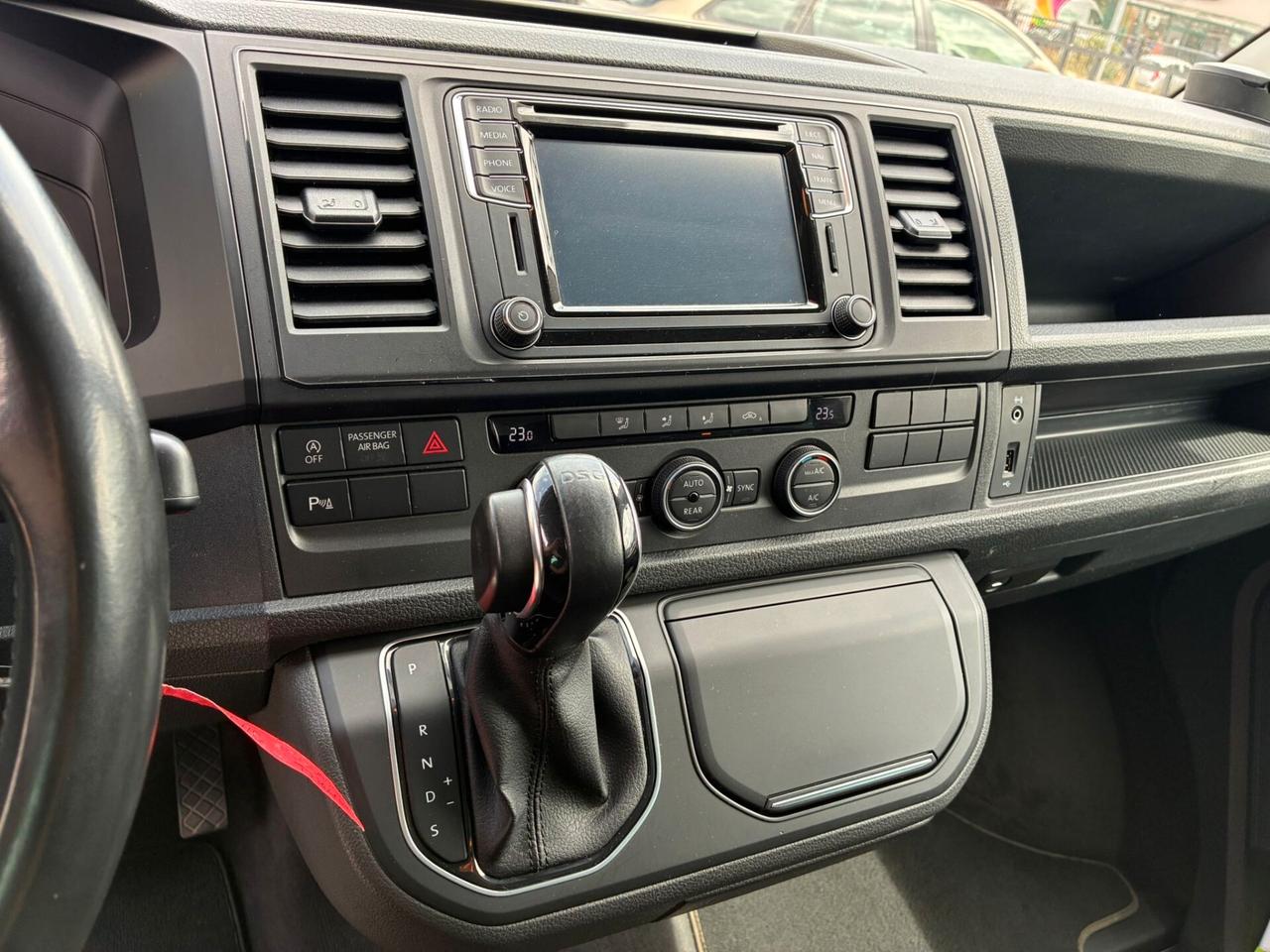 VOLKSWAGEN T6 2.0TDI 110kW DSG 7POSTI TREND KM88000
