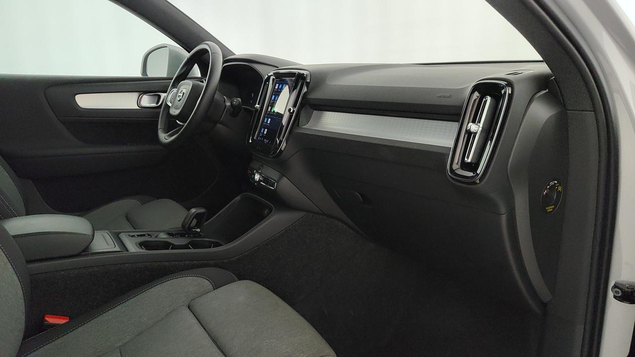 VOLVO XC40 2.0 b3 Core auto