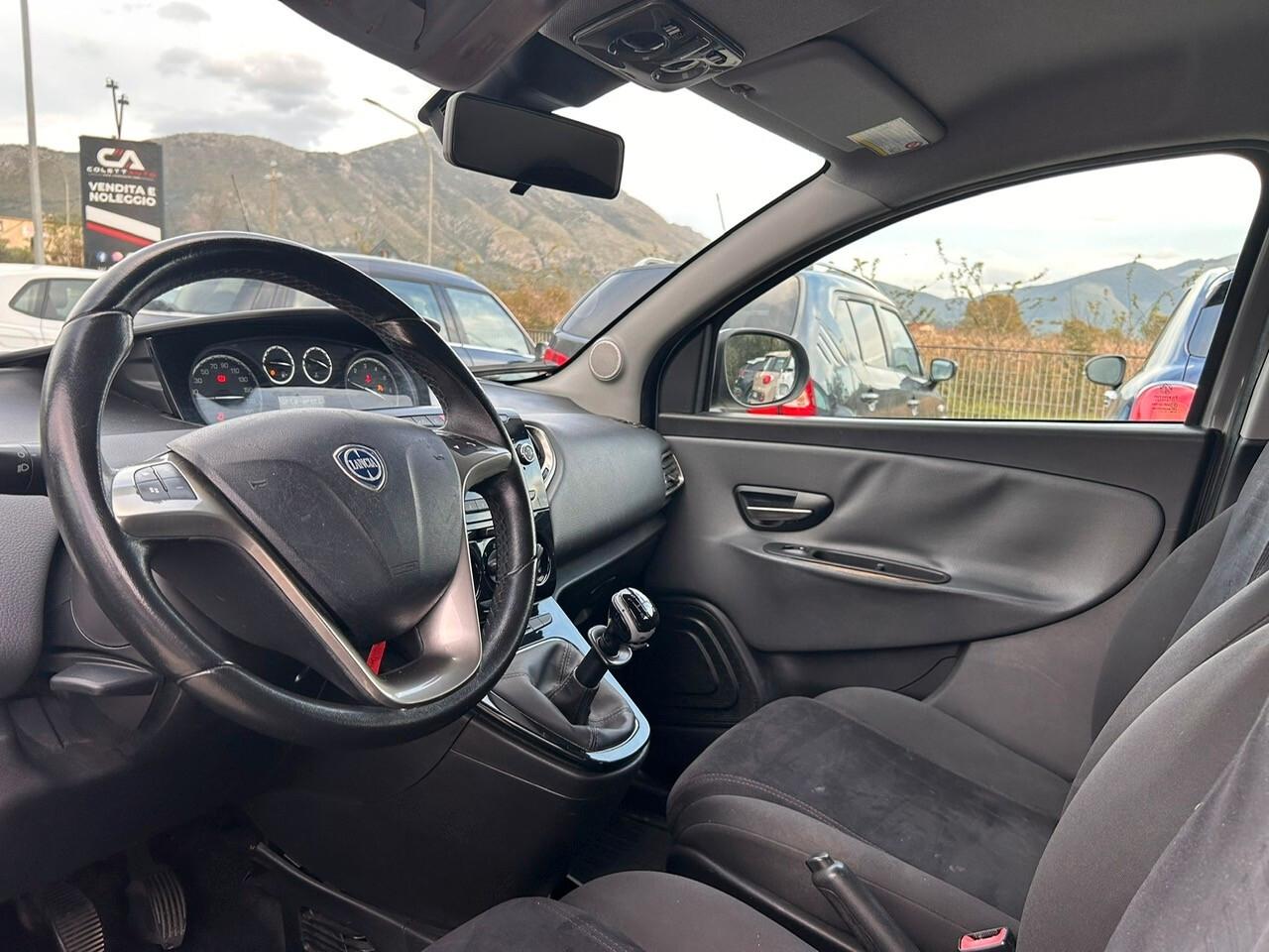 LANCIA Y 1.2GPL 60CV - NEOPATENTATI