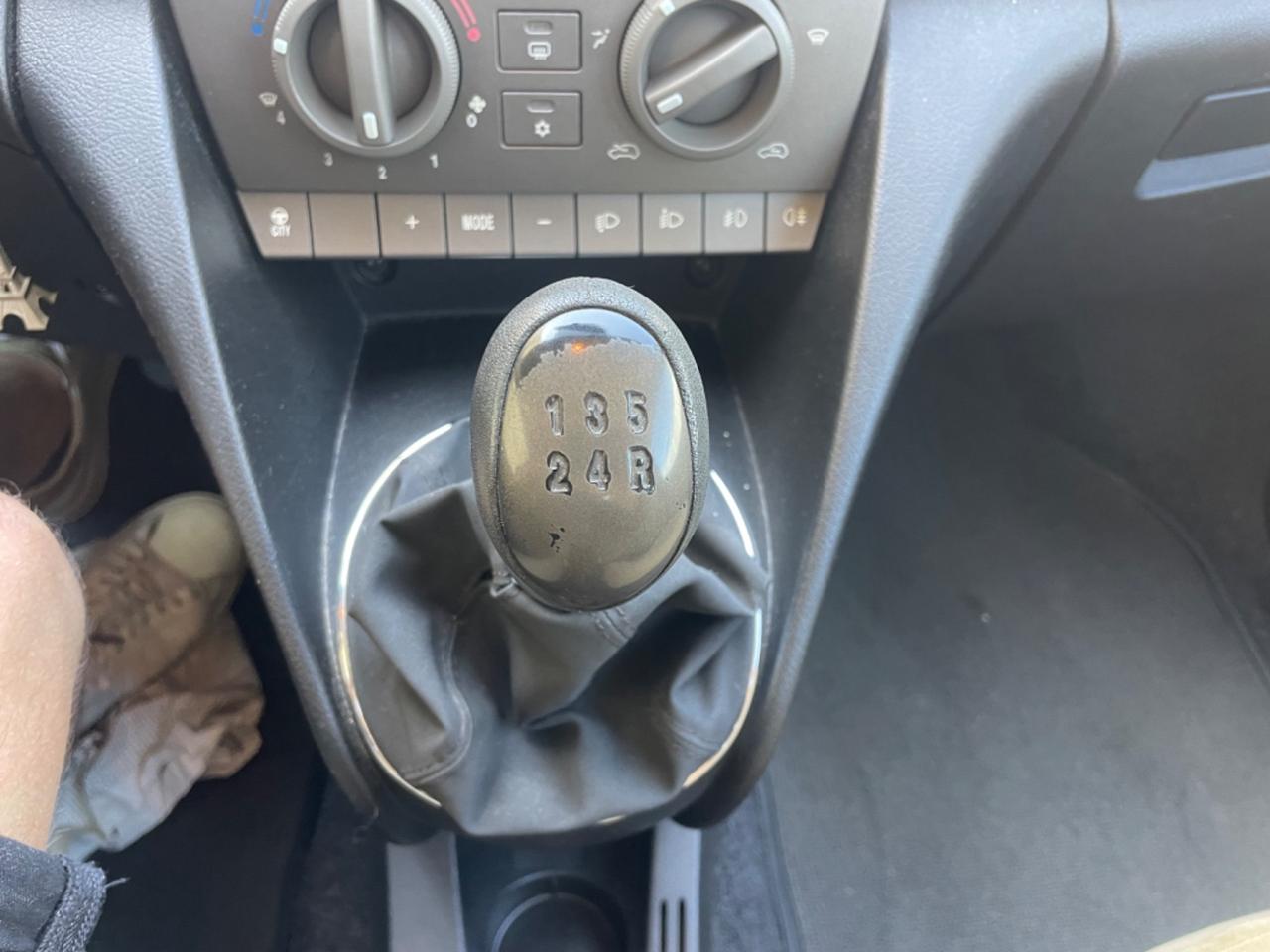 Lancia Ypsilon 1.2 km 109.000 Unica !