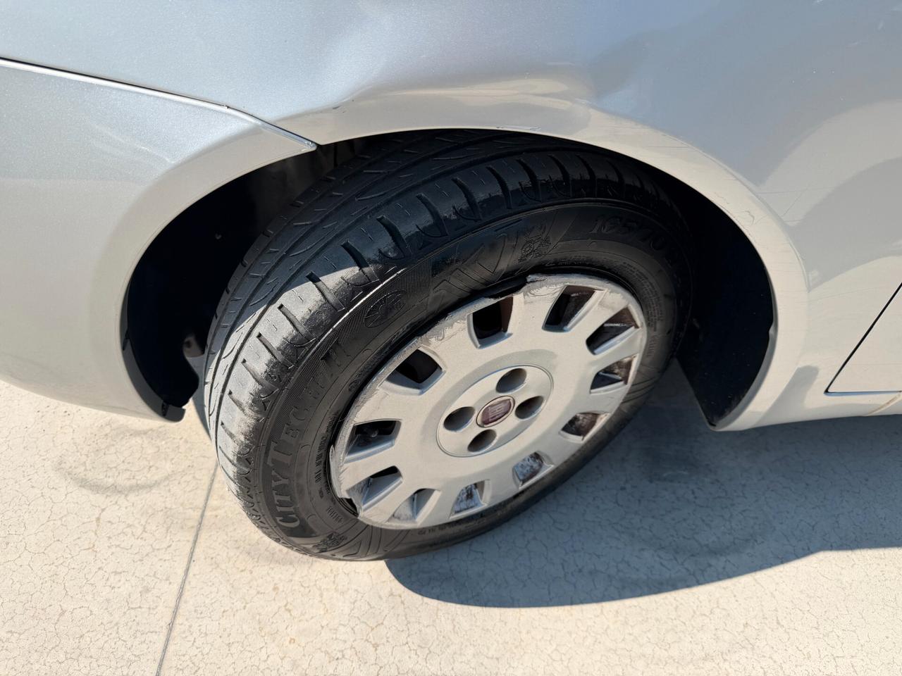 FIAT PUNTO 2010 1.3 MJT 69 CV *TAGLIANDATA