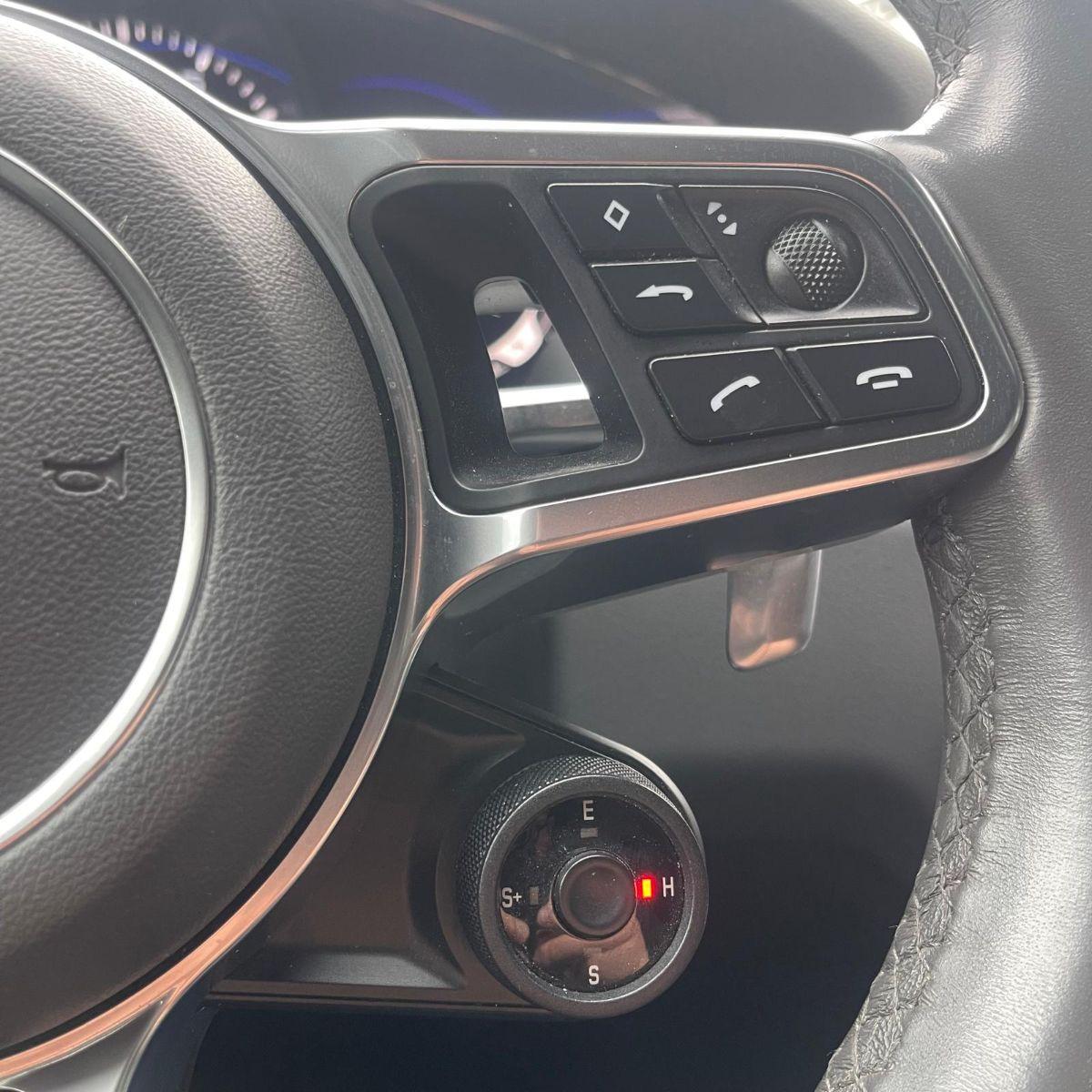 PORSCHE - Cayenne COUPE - 3.0 V6 E-Hybrid