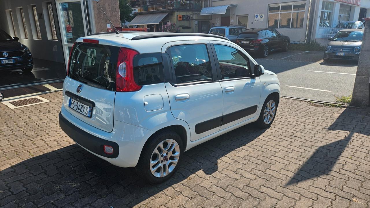 Fiat Panda 1.2 Lounge 69cv 5 POSTI-NEOPATENTATI