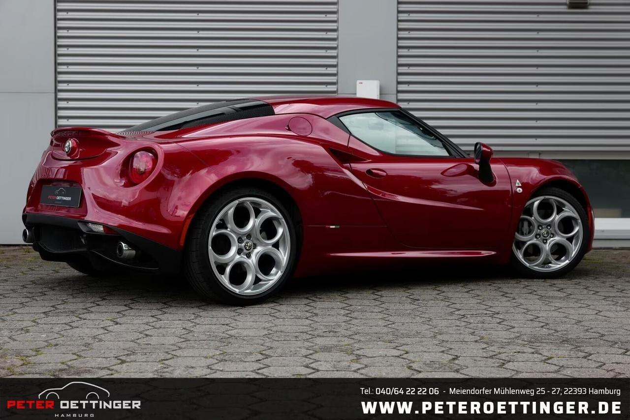 Alfa Romeo 4C 1750 TBi CARBON/FULL OPTIONAL