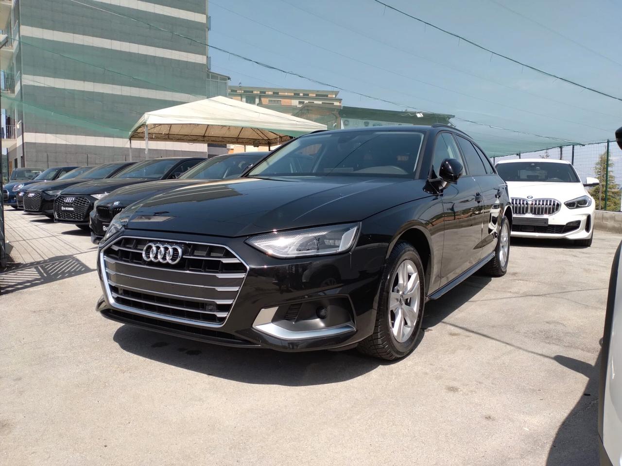 Audi A4 Avant 35 TDI/163 CV S tronic