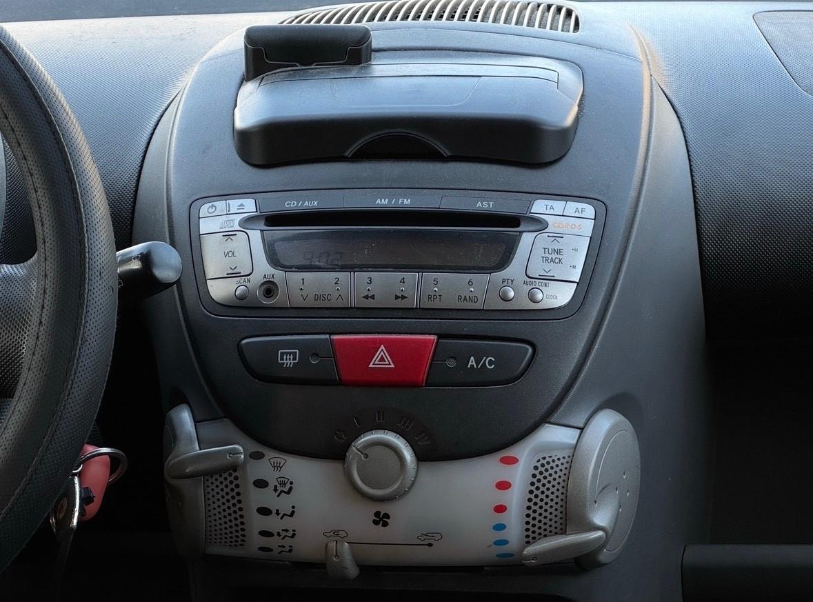 Peugeot 107 1.0 68CV 5p. Sweet Years