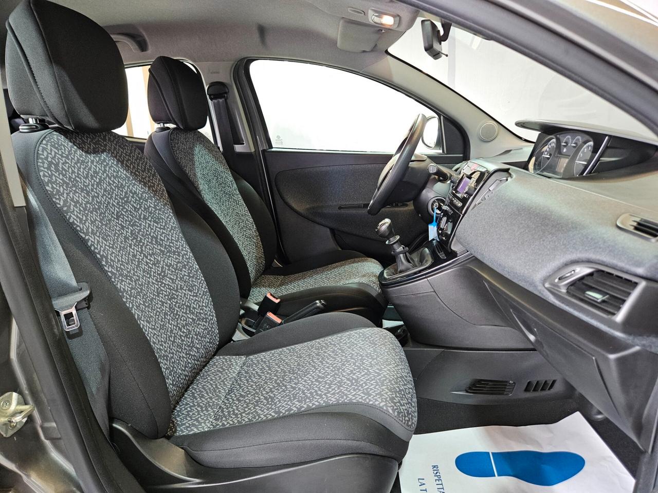 Lancia Ypsilon 1.2 ecochic Gpl 69cv