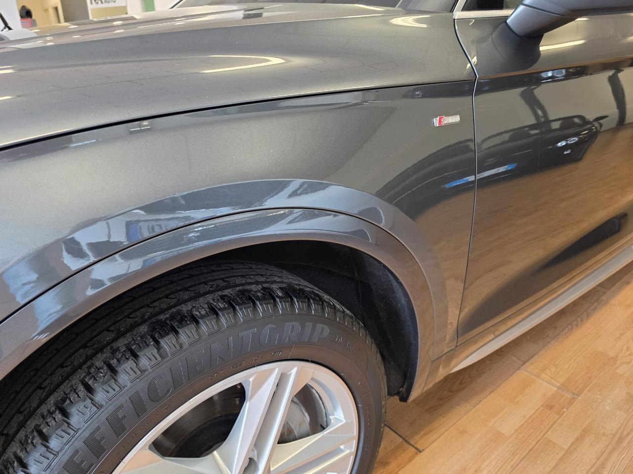 Audi Q5 2.0 TDI 163CV S-LINE 2017