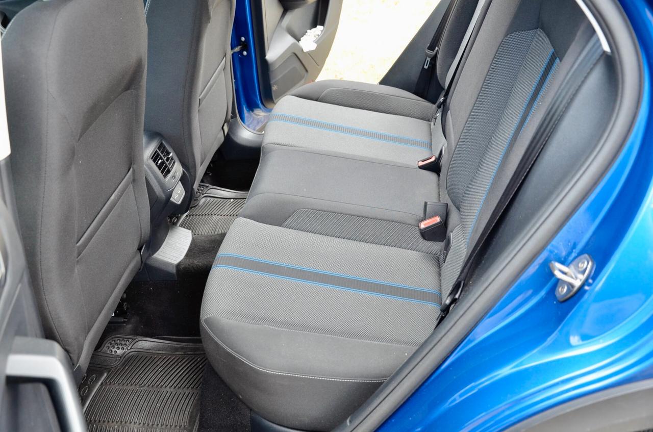 VOLKSWAGEN T-ROC 1.0 TSI STYLE 110cv, UFF ITALIANA, UNICOPROPRIETARIO, EURO 6D, FARI LED, APPLE ANDROID, PERMUTE
