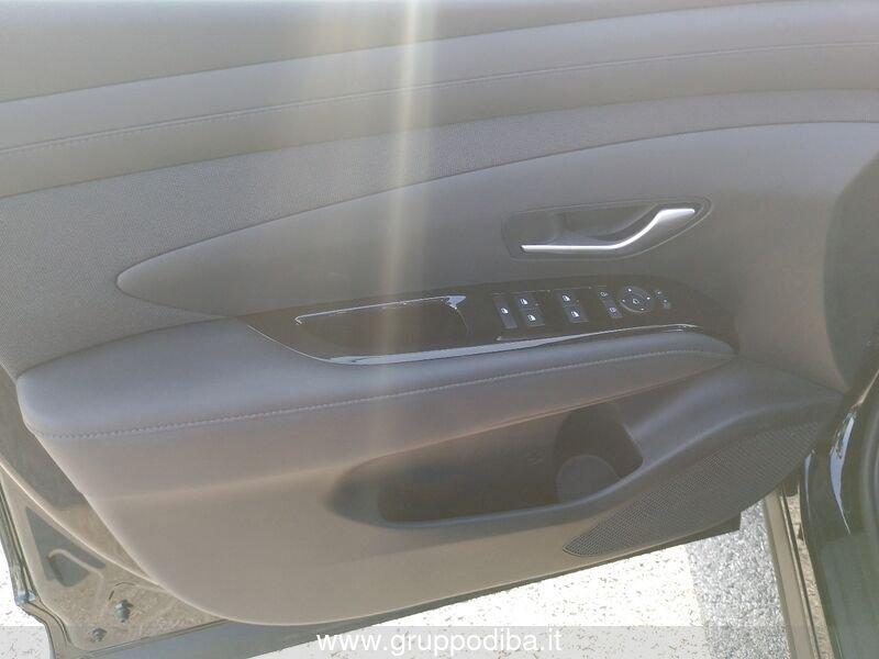 Hyundai Tucson 1.6 Gamma II T-GDI Petrol 6 Speed A/T 2WD PE 1.6PHEV AT 2WD EXELLENCE+(C)