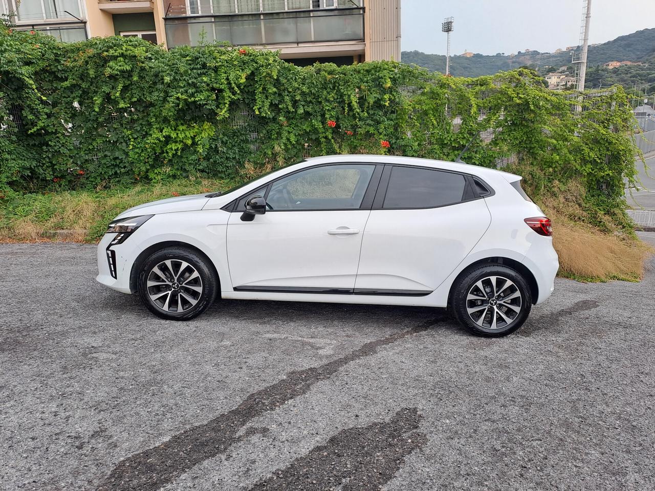 Mitsubishi Colt 1.0L turbo 90 CV Invite
