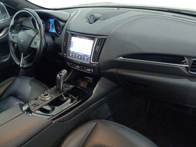 MASERATI Levante V6 Diesel AWD