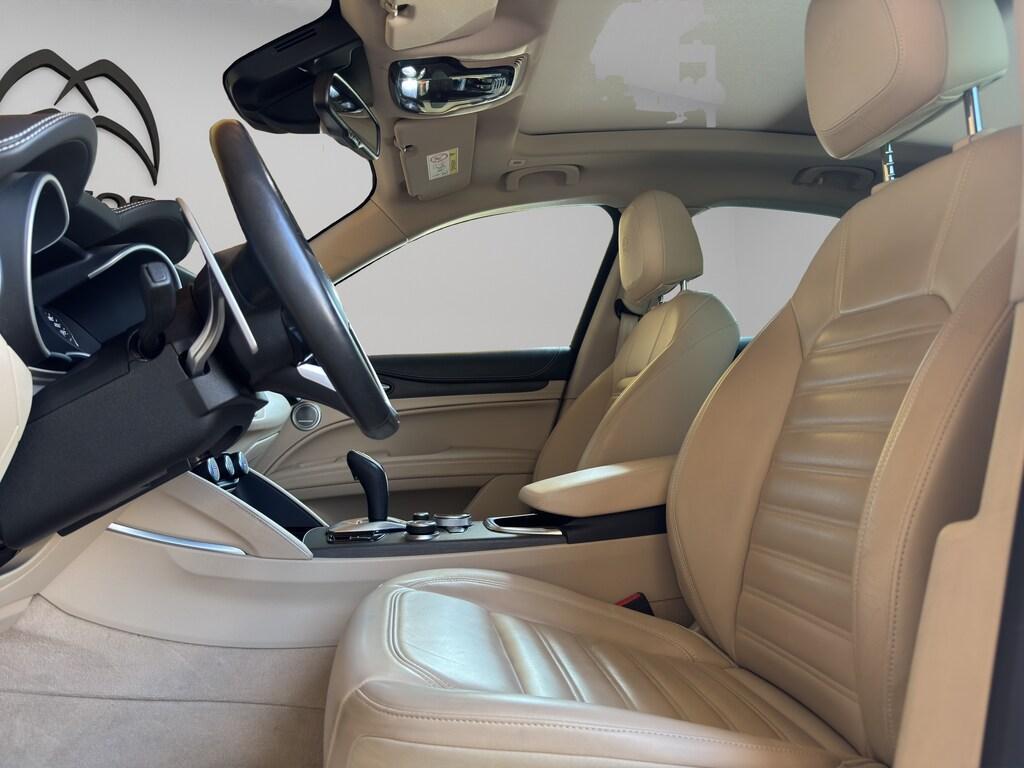Alfa Romeo Stelvio 2.0 Turbo Ti Q4 AT8