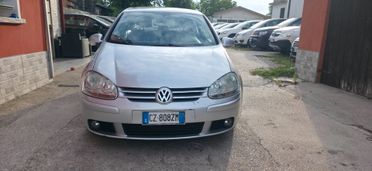 Volkswagen Golf 1.6 16V FSI 5p. Sportline