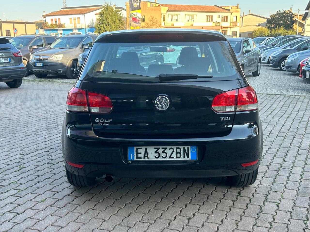 Volkswagen Golf 1.6 TDI DPF 5p. Highline