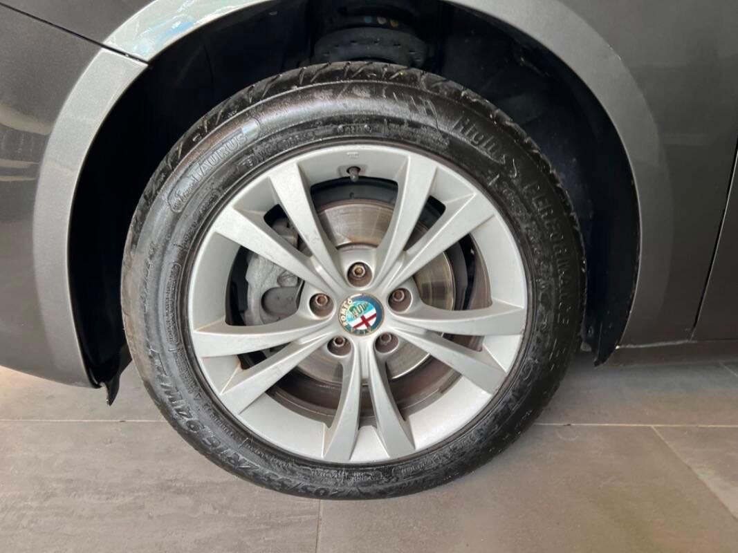 Alfa Romeo Giulietta 1.6 JTD 105 CV Distinctive
