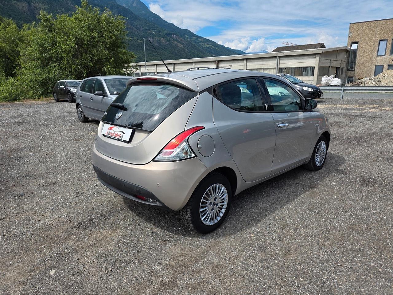 Lancia Ypsilon 1.2 69 CV 5 porte UNICO PROPRIETARIO