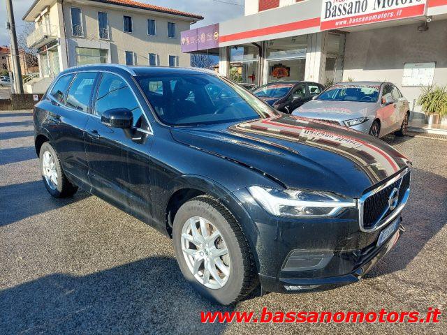 VOLVO XC60 B4 (d) AWD Geartronic Momentum Pro
