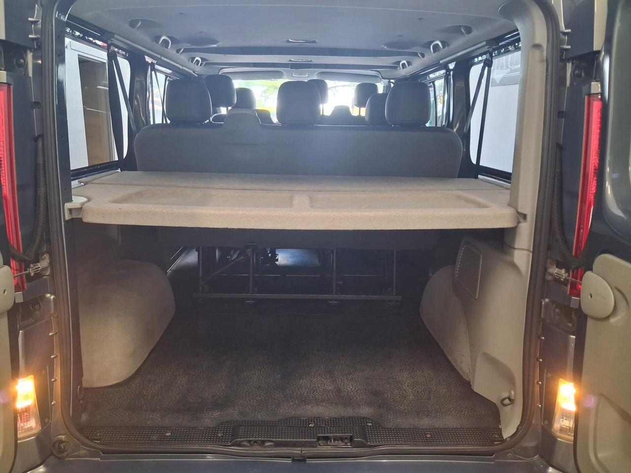 Renault Trafic T27 2.0 dCi/115 PC-TN Passenger Comfort DPF