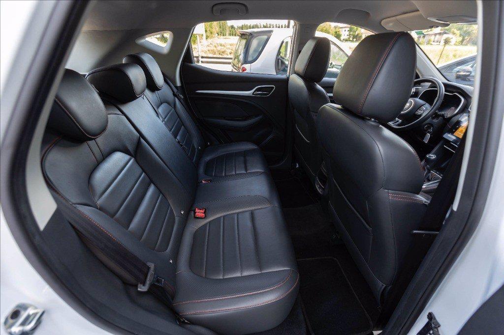 MG ZS 1.5 Luxury del 2024