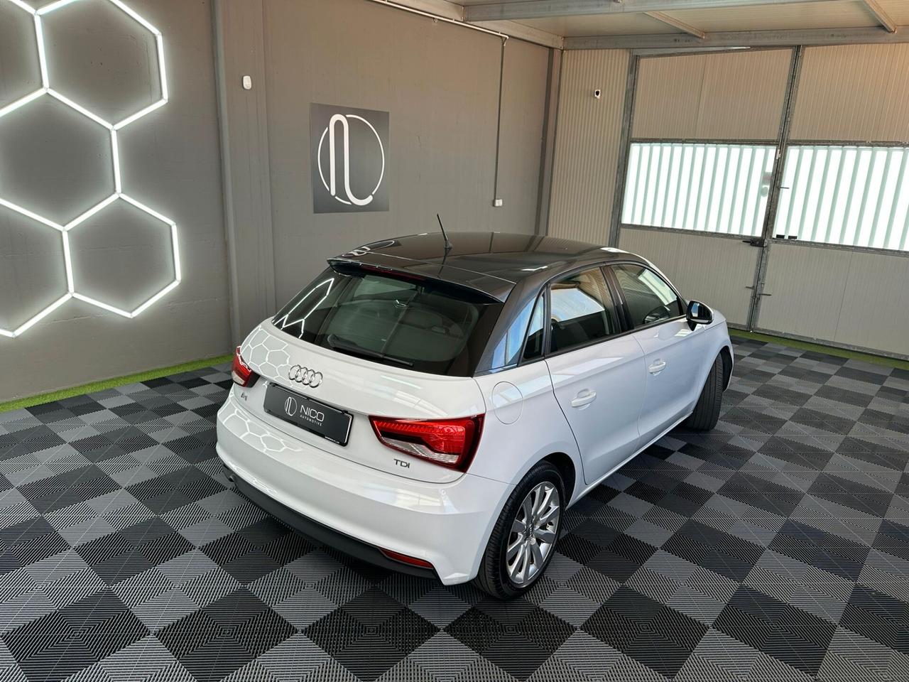 Audi A1 SPB 1.6 TDI 116 CV Admired