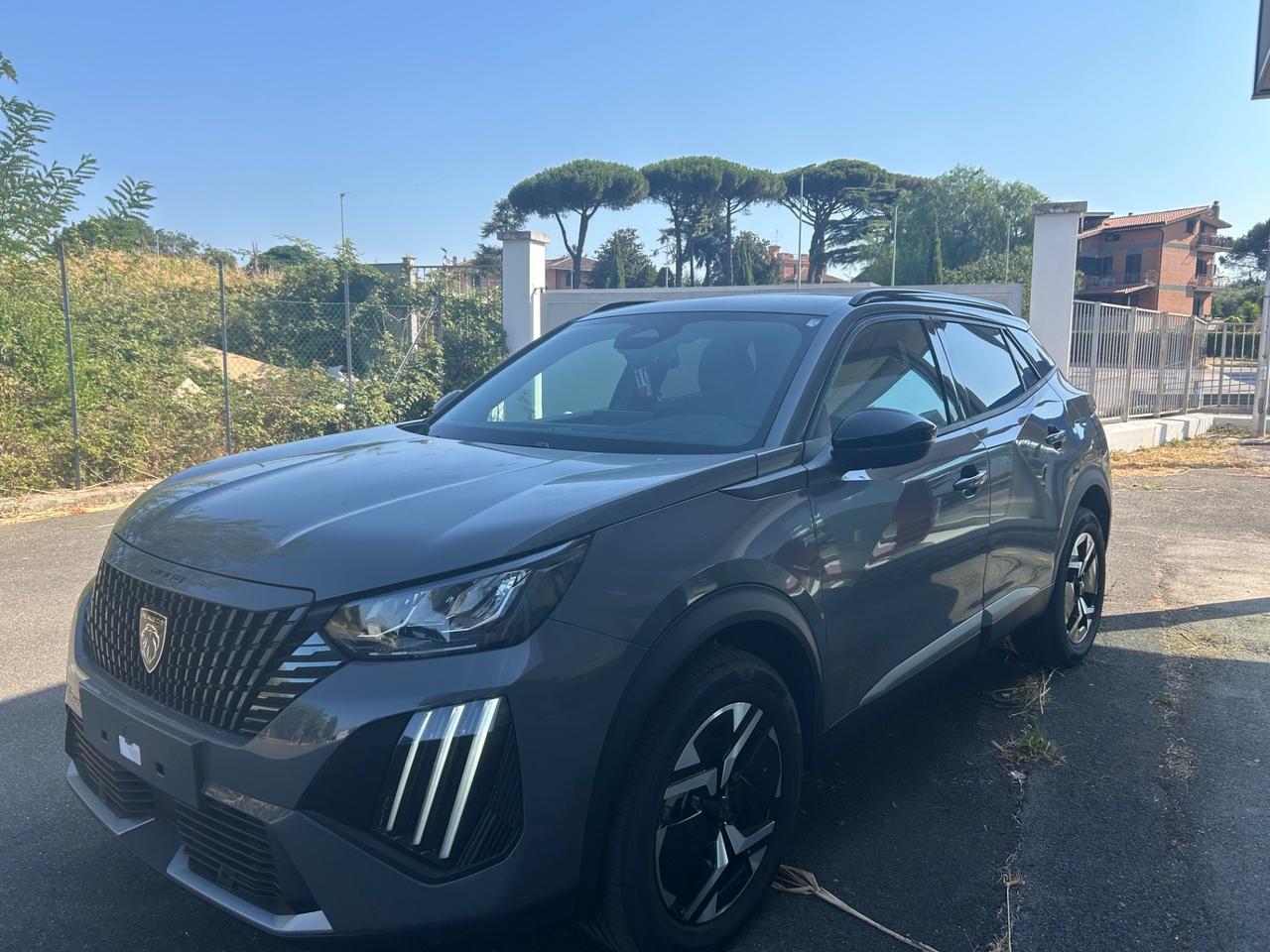 Peugeot 2008 Hybrid 145 e-DCS6 Allure