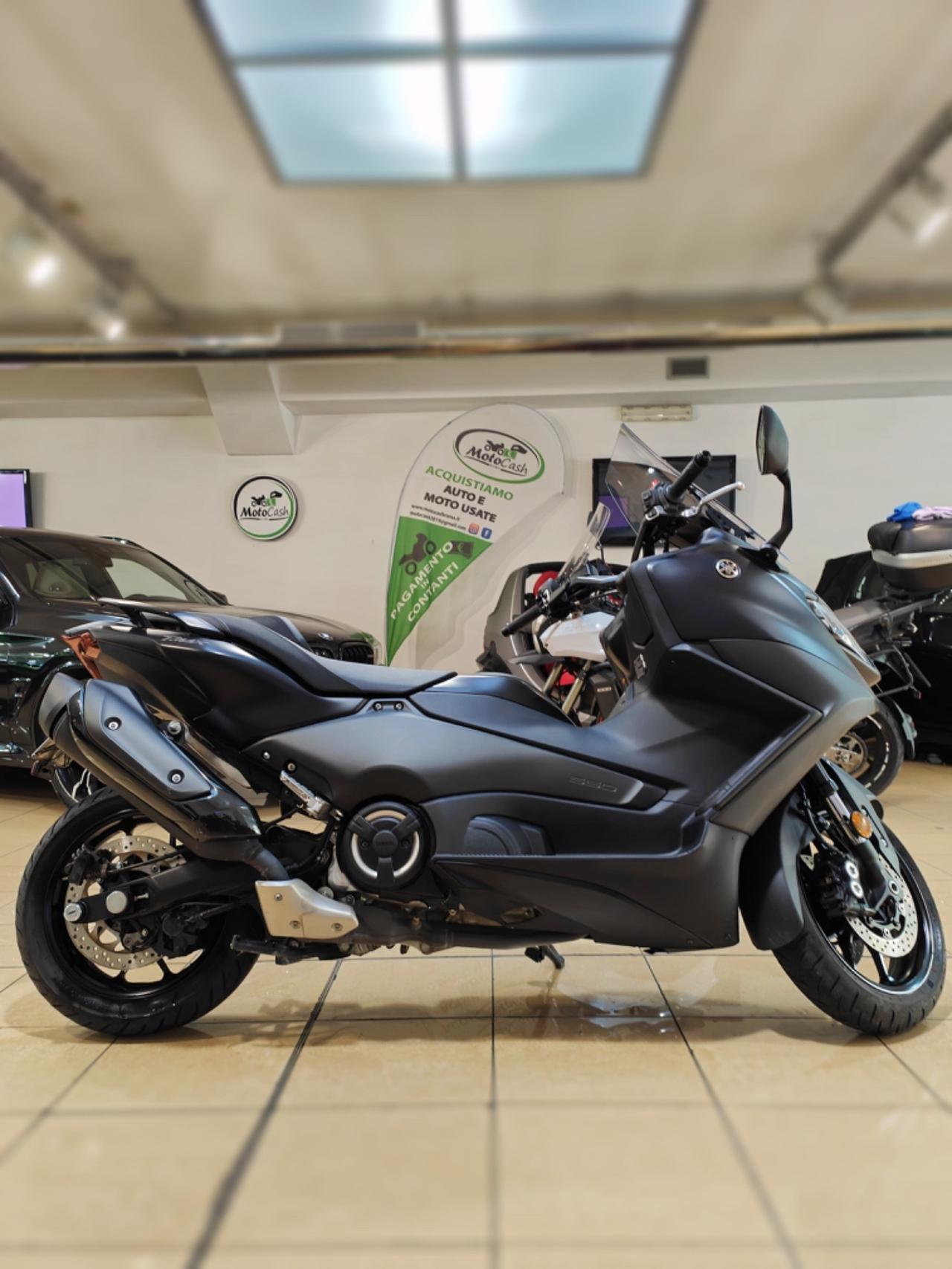 Yamaha Tmax 560 2022